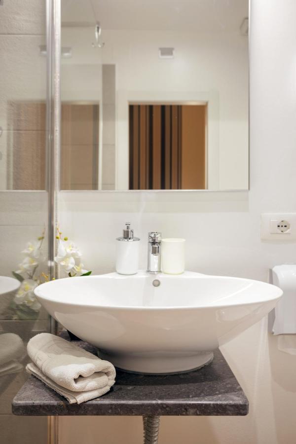 B&B Palermo Bella Rooms And Suites Exterior foto